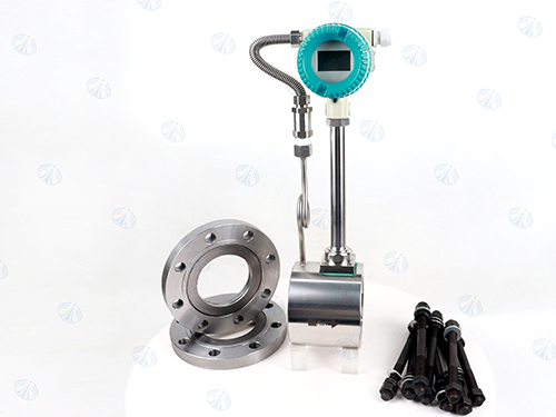 夾裝帶溫壓補償渦街流量計 (2).jpg 夾裝帶溫壓補償渦街流量計 (2).jpg