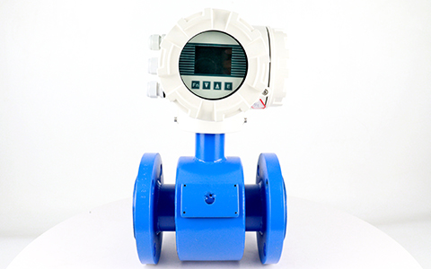 上海雙頭電磁流量計.JPG 上海雙頭電磁流量計.JPG